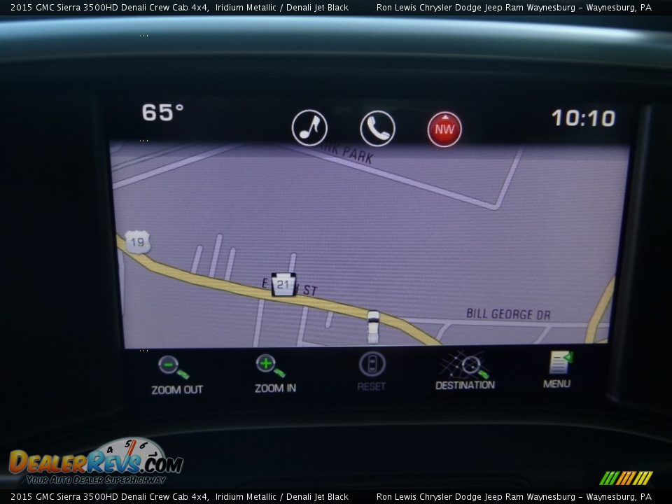 2015 GMC Sierra 3500HD Denali Crew Cab 4x4 Iridium Metallic / Denali Jet Black Photo #17