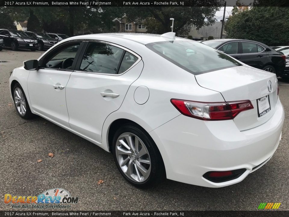 2017 Acura ILX Premium Bellanova White Pearl / Parchment Photo #4