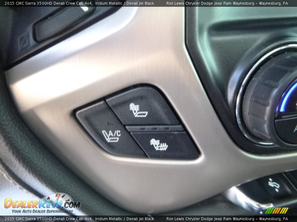 2015 GMC Sierra 3500HD Denali Crew Cab 4x4 Iridium Metallic / Denali Jet Black Photo #20