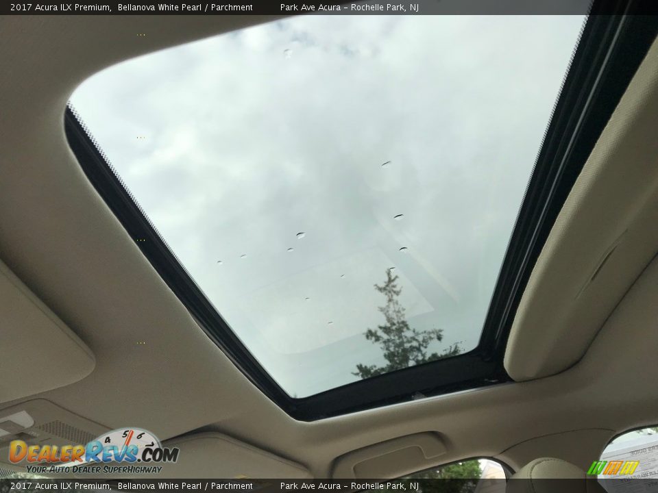 2017 Acura ILX Premium Bellanova White Pearl / Parchment Photo #15