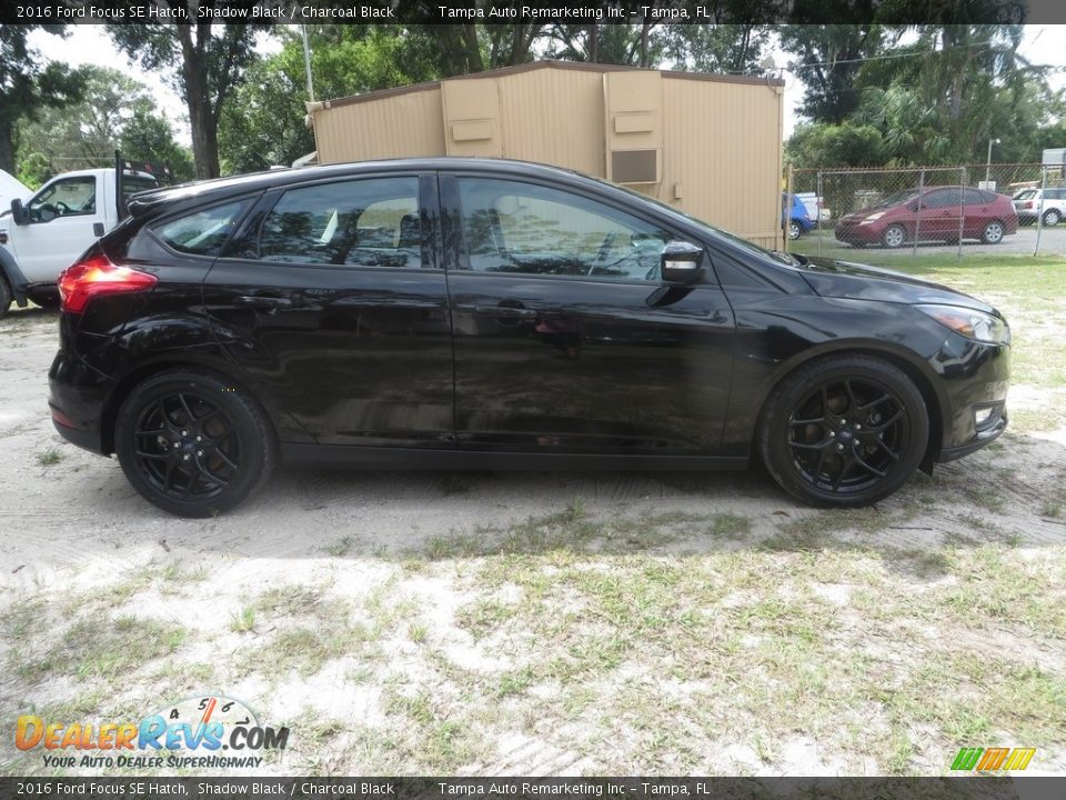 2016 Ford Focus SE Hatch Shadow Black / Charcoal Black Photo #5