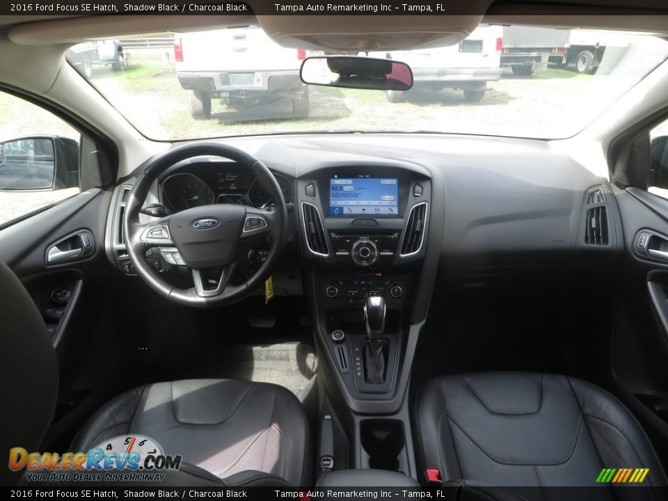 2016 Ford Focus SE Hatch Shadow Black / Charcoal Black Photo #24