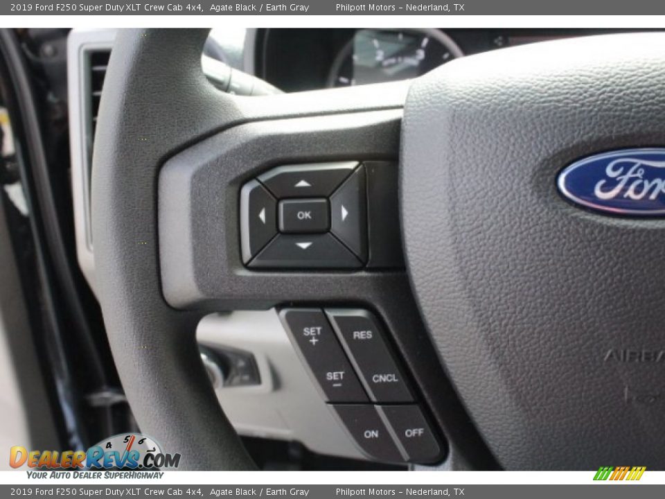 2019 Ford F250 Super Duty XLT Crew Cab 4x4 Agate Black / Earth Gray Photo #17
