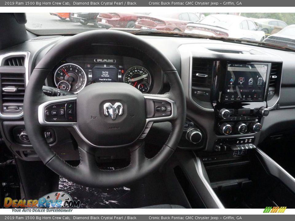 2019 Ram 1500 Big Horn Crew Cab Diamond Black Crystal Pearl / Black Photo #5
