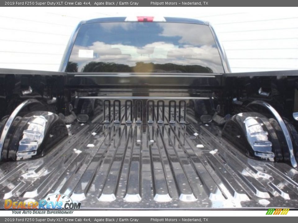 2019 Ford F250 Super Duty XLT Crew Cab 4x4 Agate Black / Earth Gray Photo #25