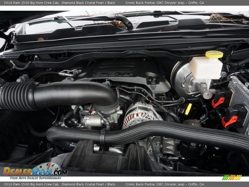 2019 Ram 1500 Big Horn Crew Cab Diamond Black Crystal Pearl / Black Photo #9
