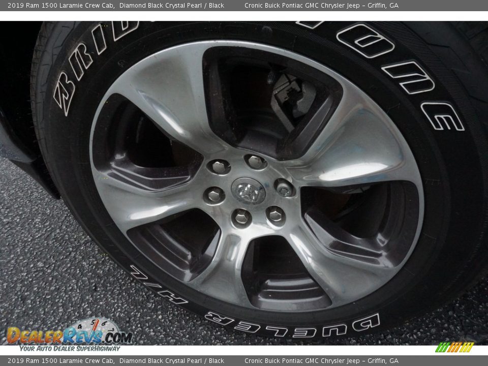 2019 Ram 1500 Laramie Crew Cab Diamond Black Crystal Pearl / Black Photo #7