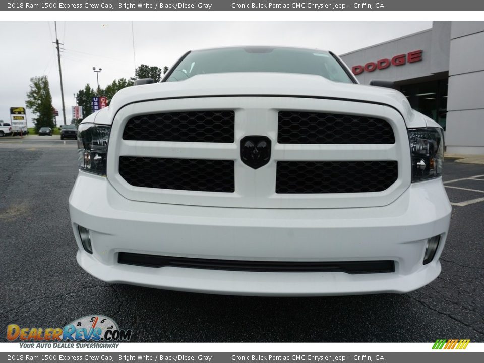 2018 Ram 1500 Express Crew Cab Bright White / Black/Diesel Gray Photo #2