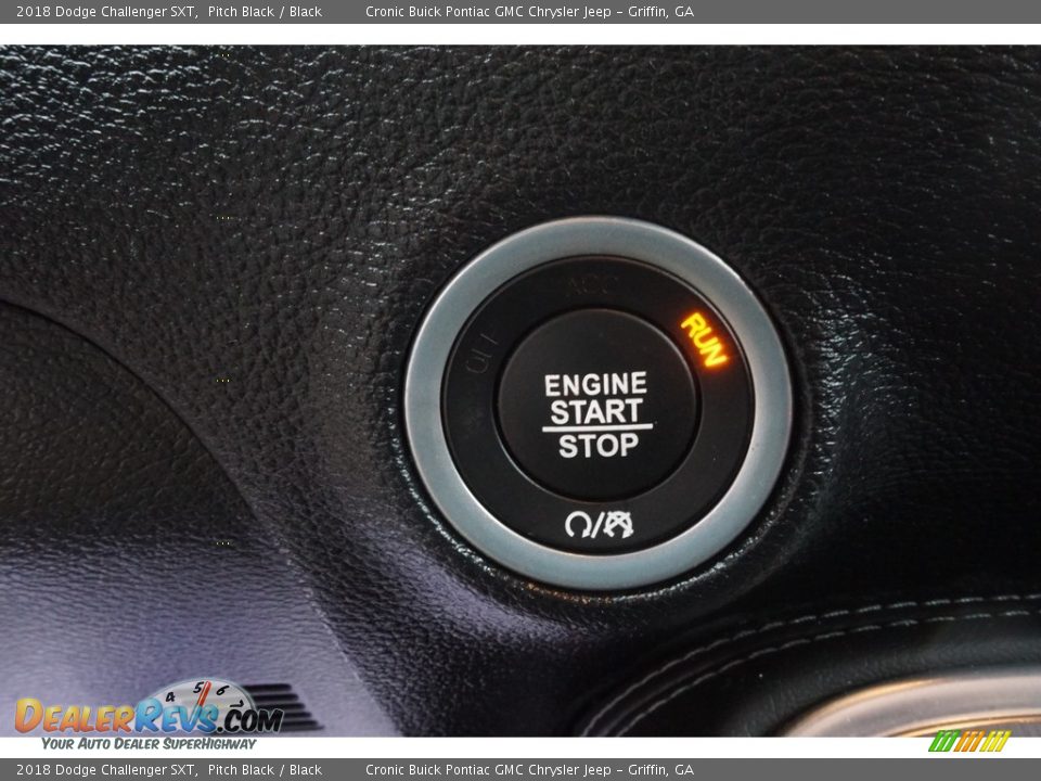 2018 Dodge Challenger SXT Pitch Black / Black Photo #7