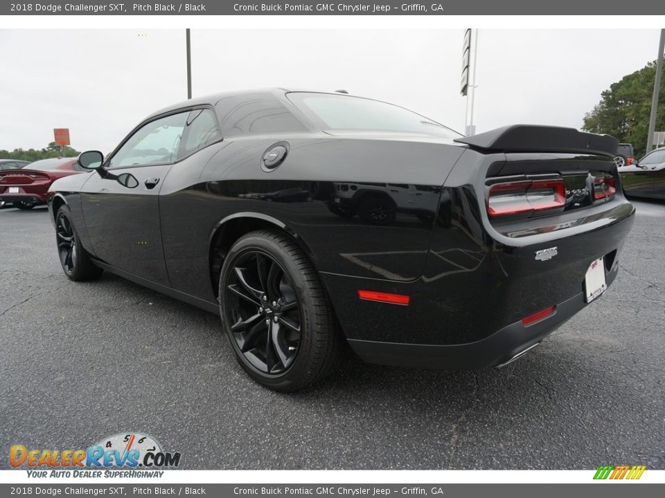 2018 Dodge Challenger SXT Pitch Black / Black Photo #13
