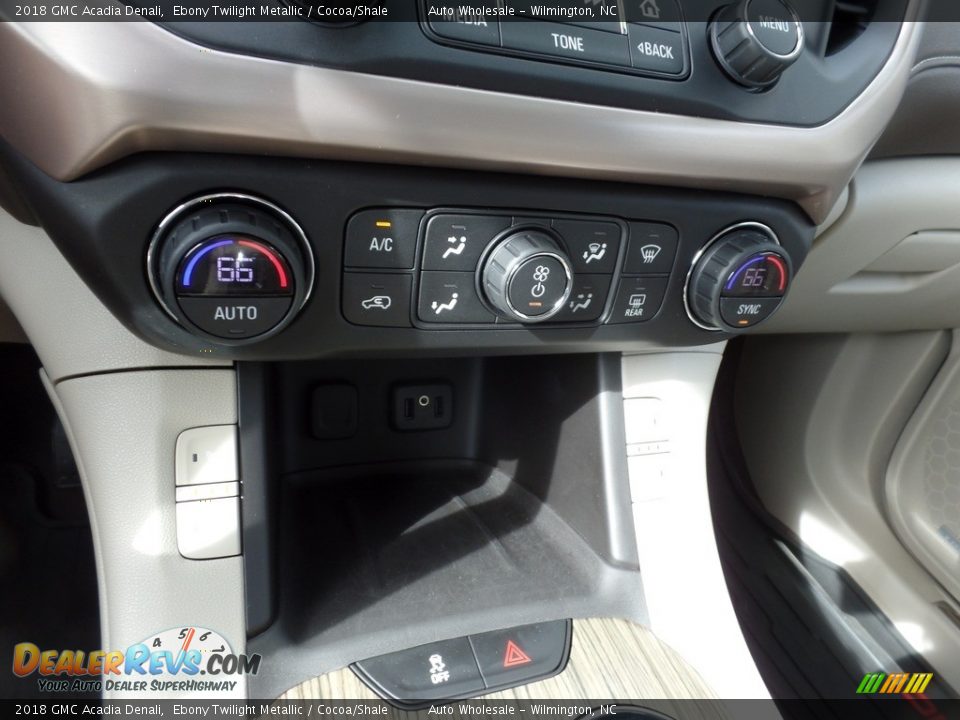 2018 GMC Acadia Denali Ebony Twilight Metallic / Cocoa/Shale Photo #18
