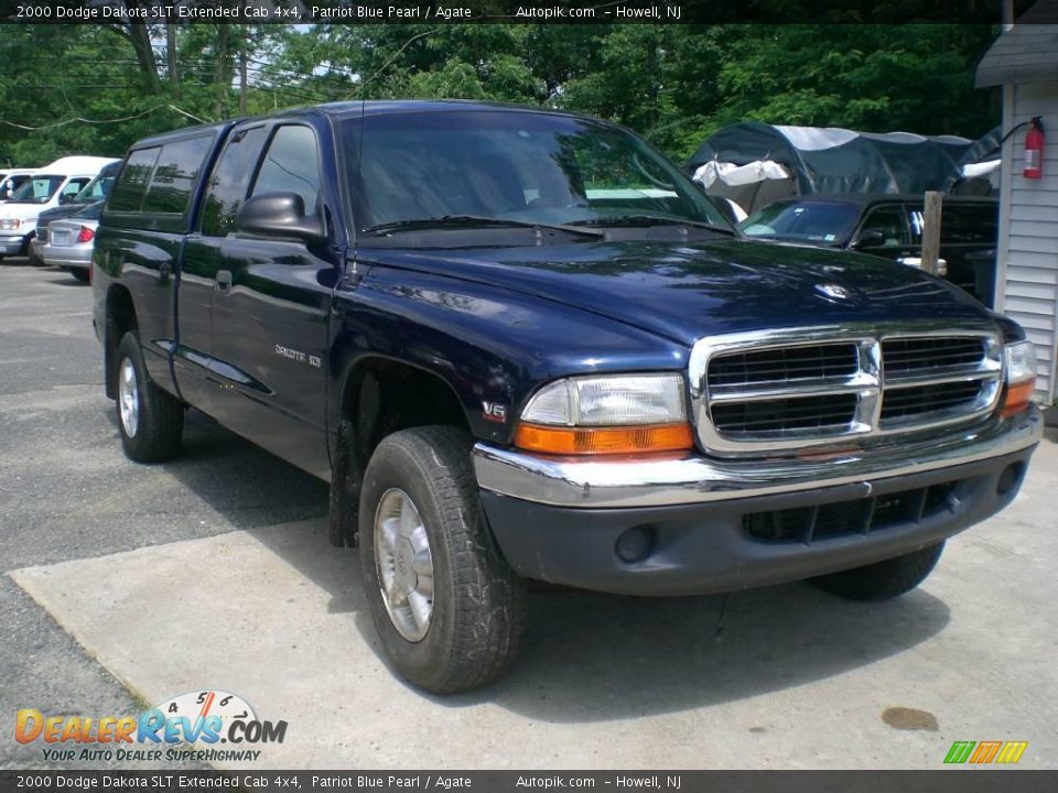 2000 Dodge Dakota SLT Extended Cab 4x4 Patriot Blue Pearl / Agate Photo #2