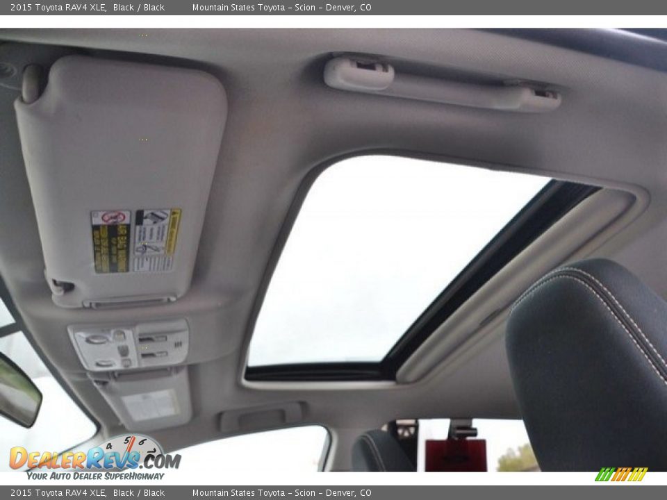 2015 Toyota RAV4 XLE Black / Black Photo #14