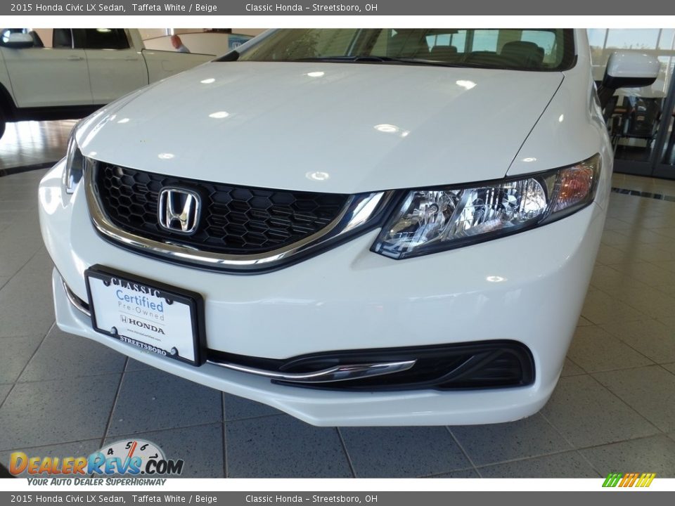 2015 Honda Civic LX Sedan Taffeta White / Beige Photo #7