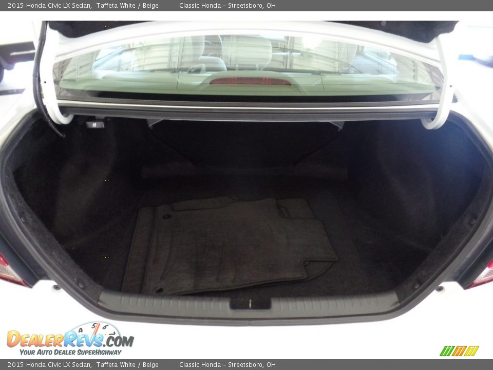 2015 Honda Civic LX Sedan Taffeta White / Beige Photo #32