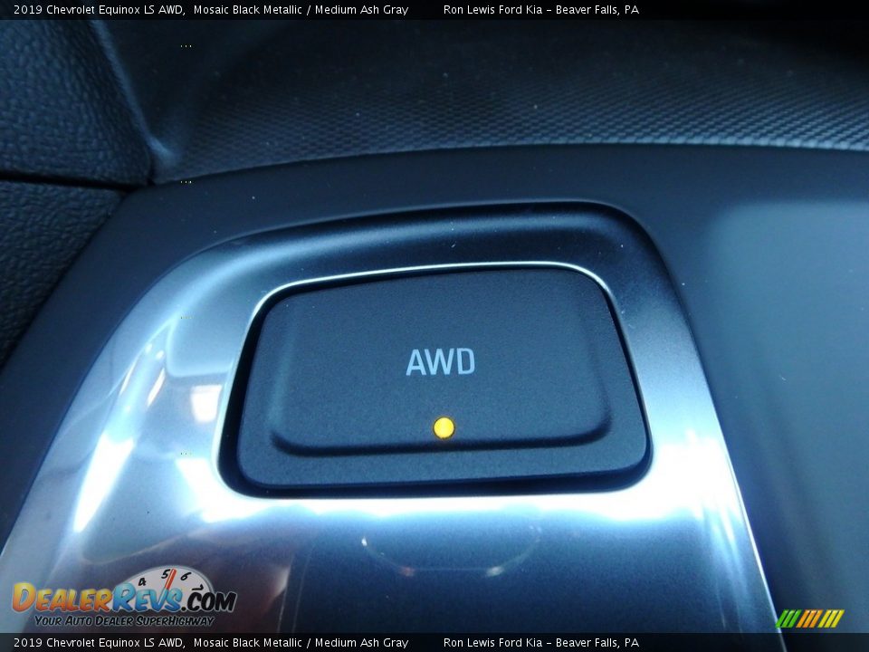 2019 Chevrolet Equinox LS AWD Mosaic Black Metallic / Medium Ash Gray Photo #18