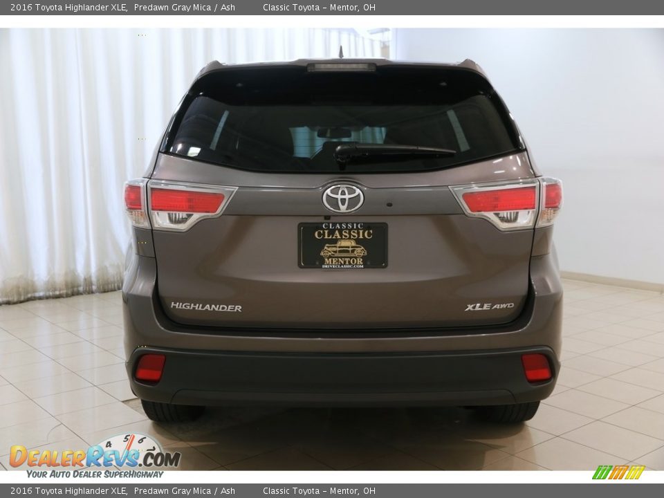 2016 Toyota Highlander XLE Predawn Gray Mica / Ash Photo #22