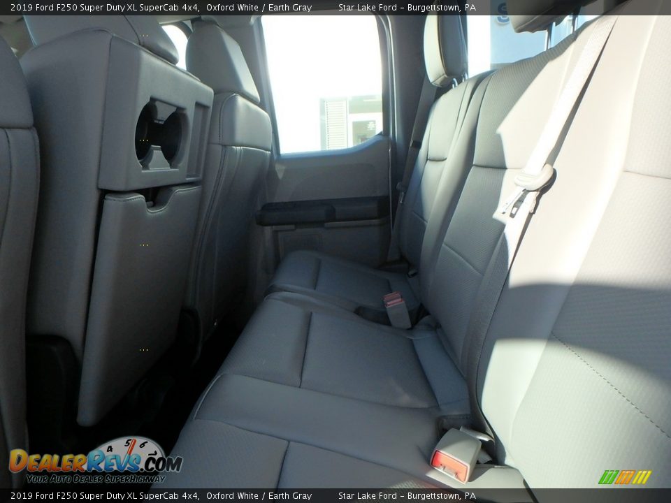2019 Ford F250 Super Duty XL SuperCab 4x4 Oxford White / Earth Gray Photo #13