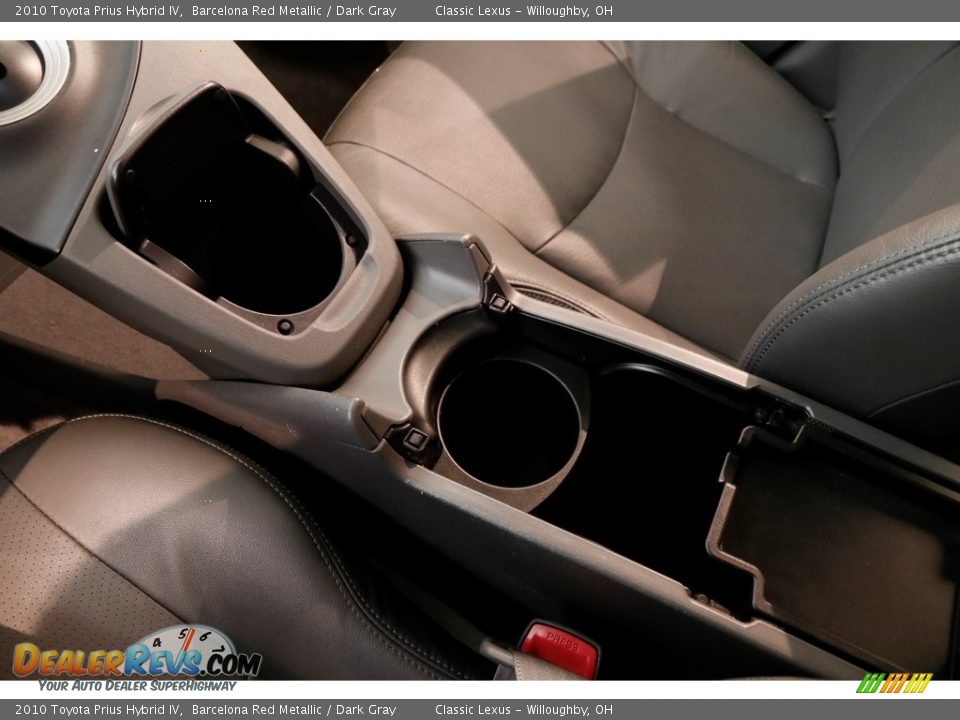 2010 Toyota Prius Hybrid IV Barcelona Red Metallic / Dark Gray Photo #17