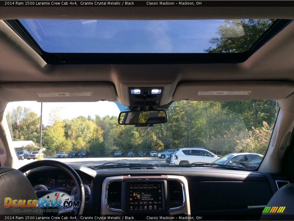 2014 Ram 1500 Laramie Crew Cab 4x4 Granite Crystal Metallic / Black Photo #17
