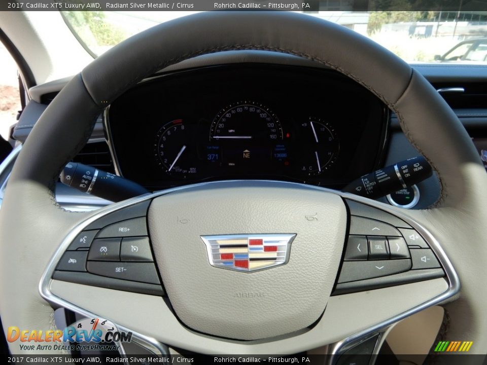2017 Cadillac XT5 Luxury AWD Radiant Silver Metallic / Cirrus Photo #15