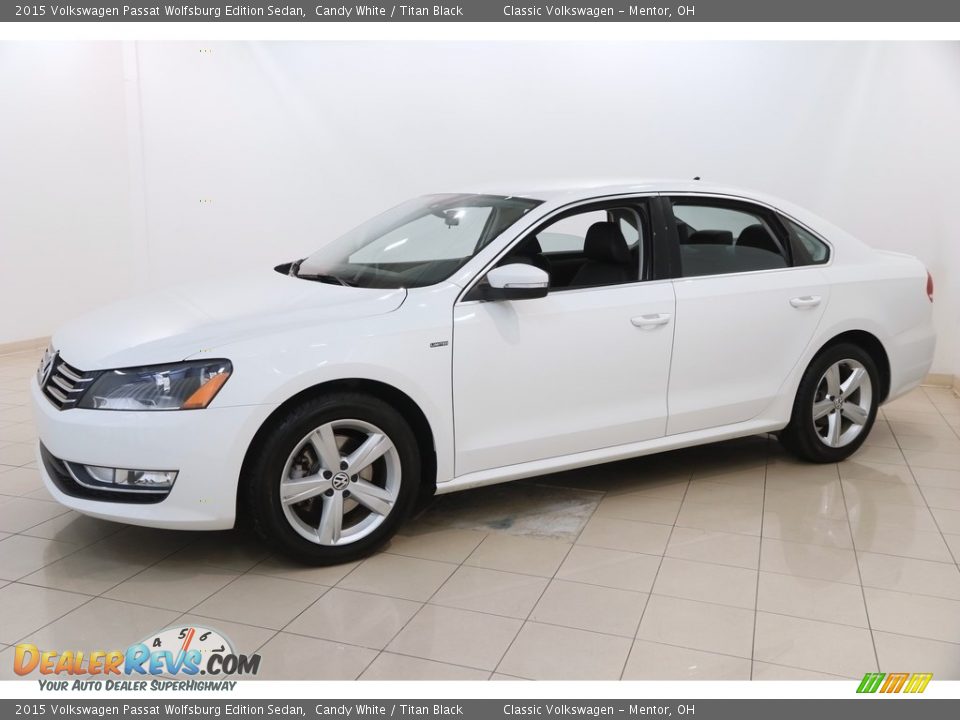 2015 Volkswagen Passat Wolfsburg Edition Sedan Candy White / Titan Black Photo #3