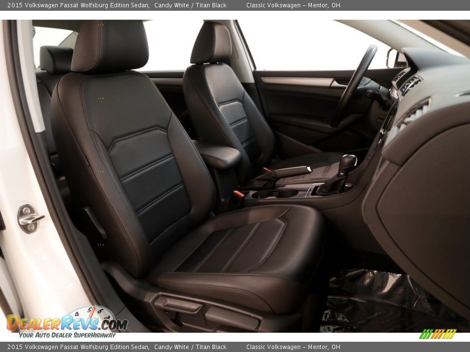 2015 Volkswagen Passat Wolfsburg Edition Sedan Candy White / Titan Black Photo #14