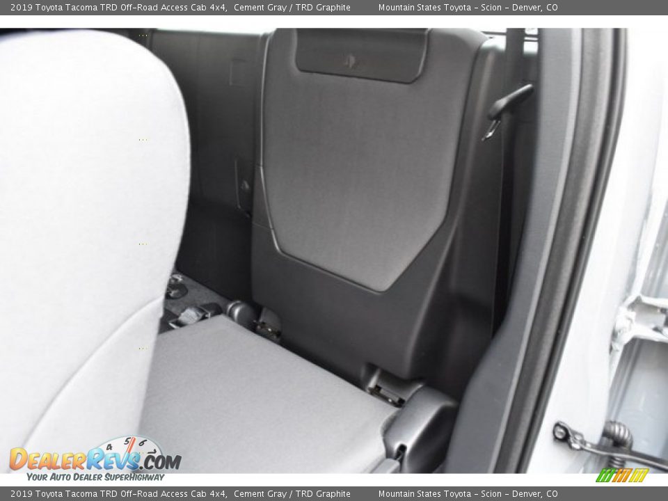 2019 Toyota Tacoma TRD Off-Road Access Cab 4x4 Cement Gray / TRD Graphite Photo #16