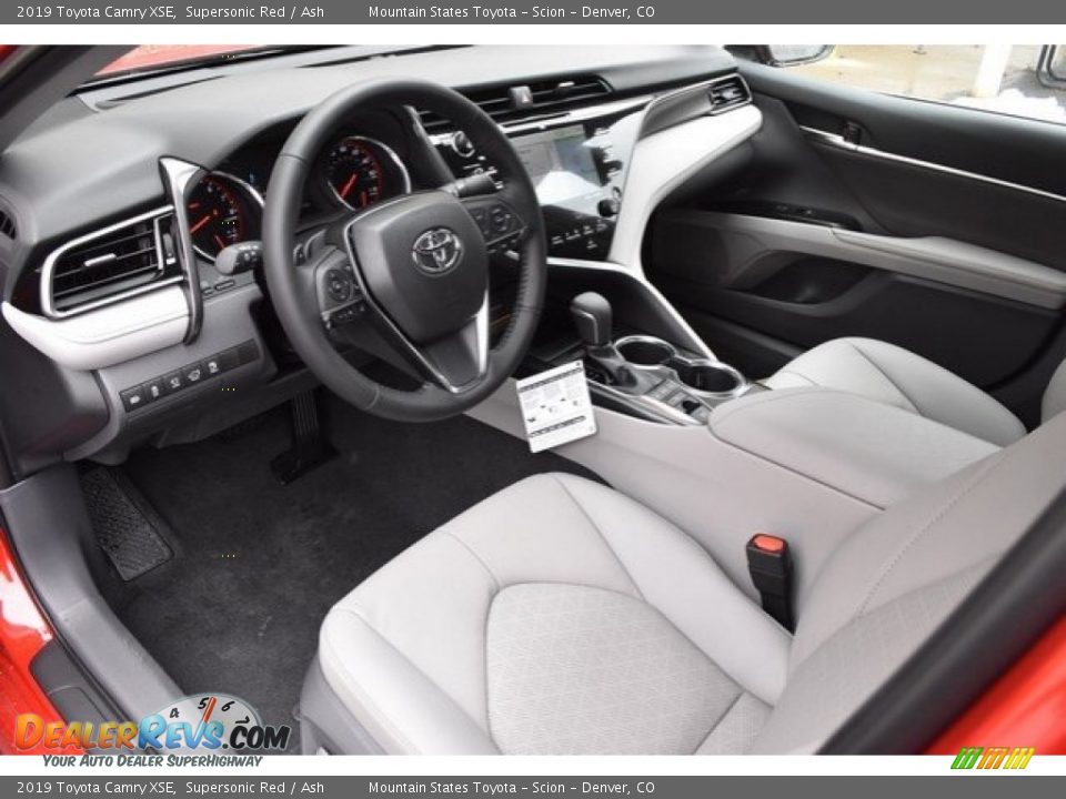 Ash Interior - 2019 Toyota Camry XSE Photo #5