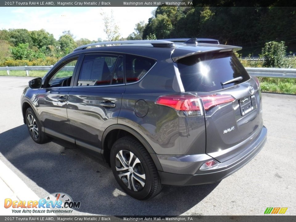 2017 Toyota RAV4 LE AWD Magnetic Gray Metallic / Black Photo #6