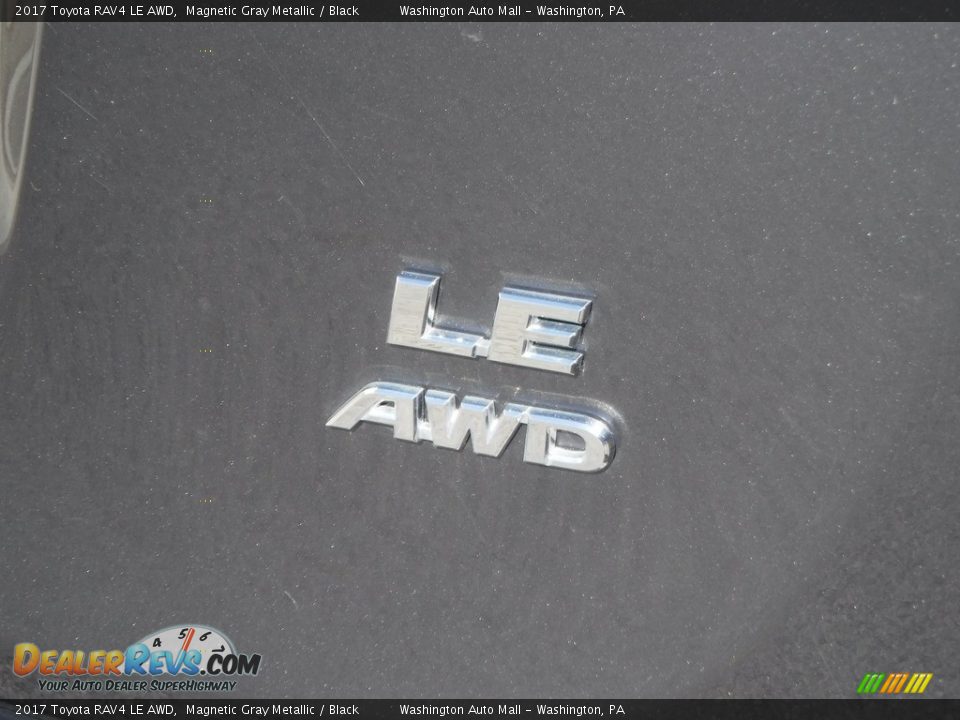 2017 Toyota RAV4 LE AWD Magnetic Gray Metallic / Black Photo #9