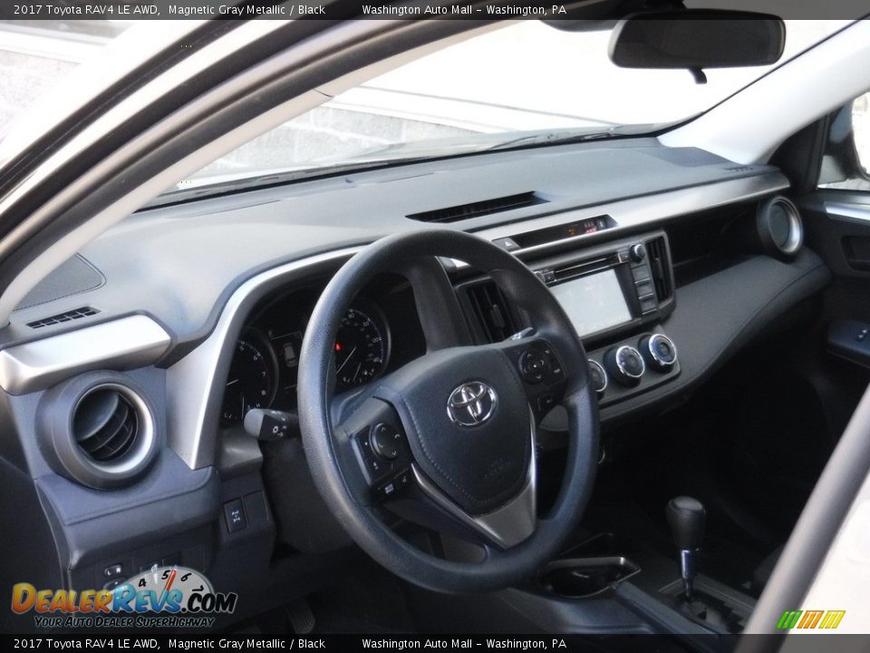 2017 Toyota RAV4 LE AWD Magnetic Gray Metallic / Black Photo #10