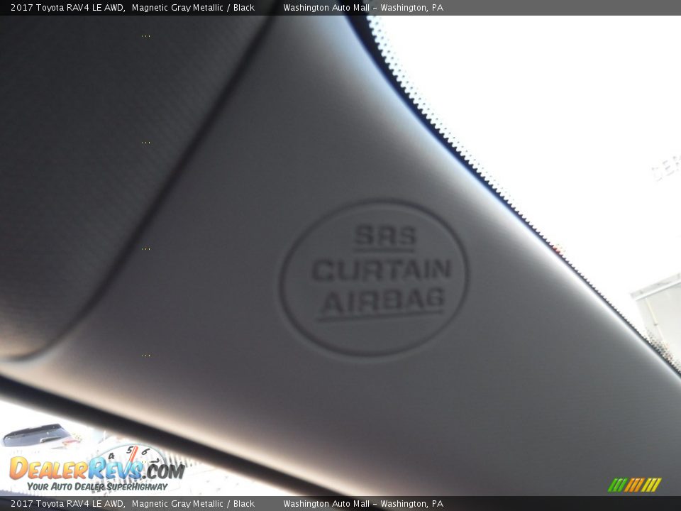 2017 Toyota RAV4 LE AWD Magnetic Gray Metallic / Black Photo #16
