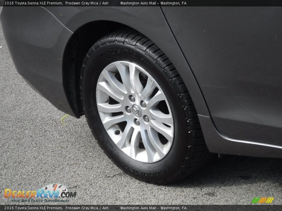 2016 Toyota Sienna XLE Premium Predawn Gray Mica / Ash Photo #3