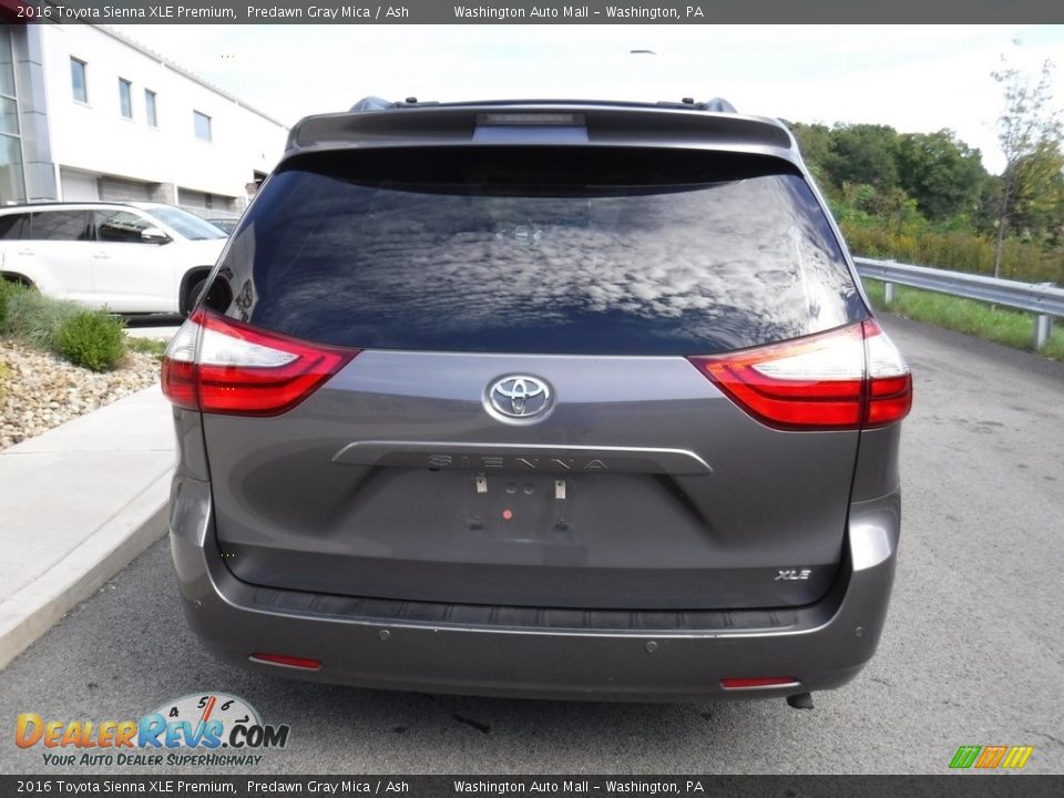 2016 Toyota Sienna XLE Premium Predawn Gray Mica / Ash Photo #9