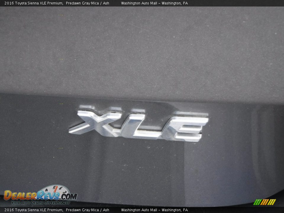 2016 Toyota Sienna XLE Premium Predawn Gray Mica / Ash Photo #11