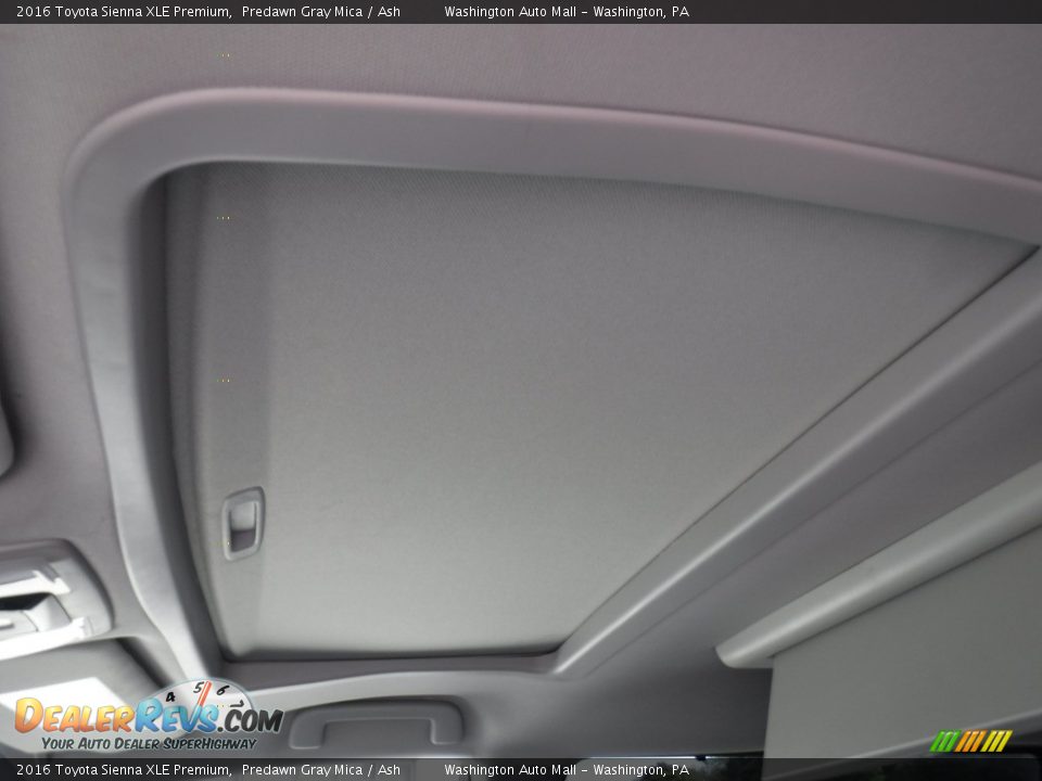 2016 Toyota Sienna XLE Premium Predawn Gray Mica / Ash Photo #13