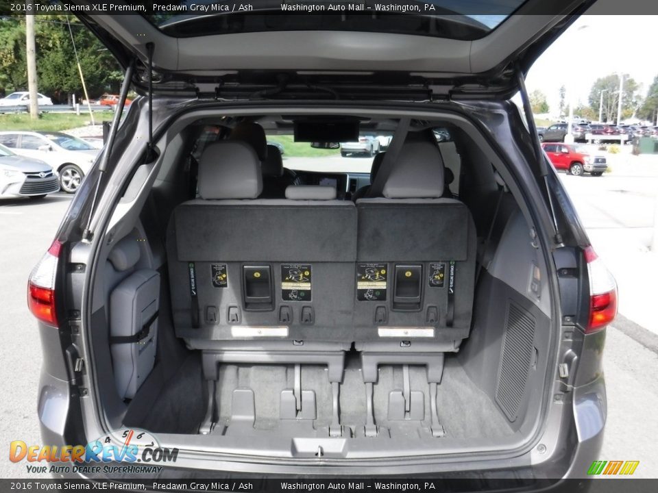 2016 Toyota Sienna XLE Premium Predawn Gray Mica / Ash Photo #28