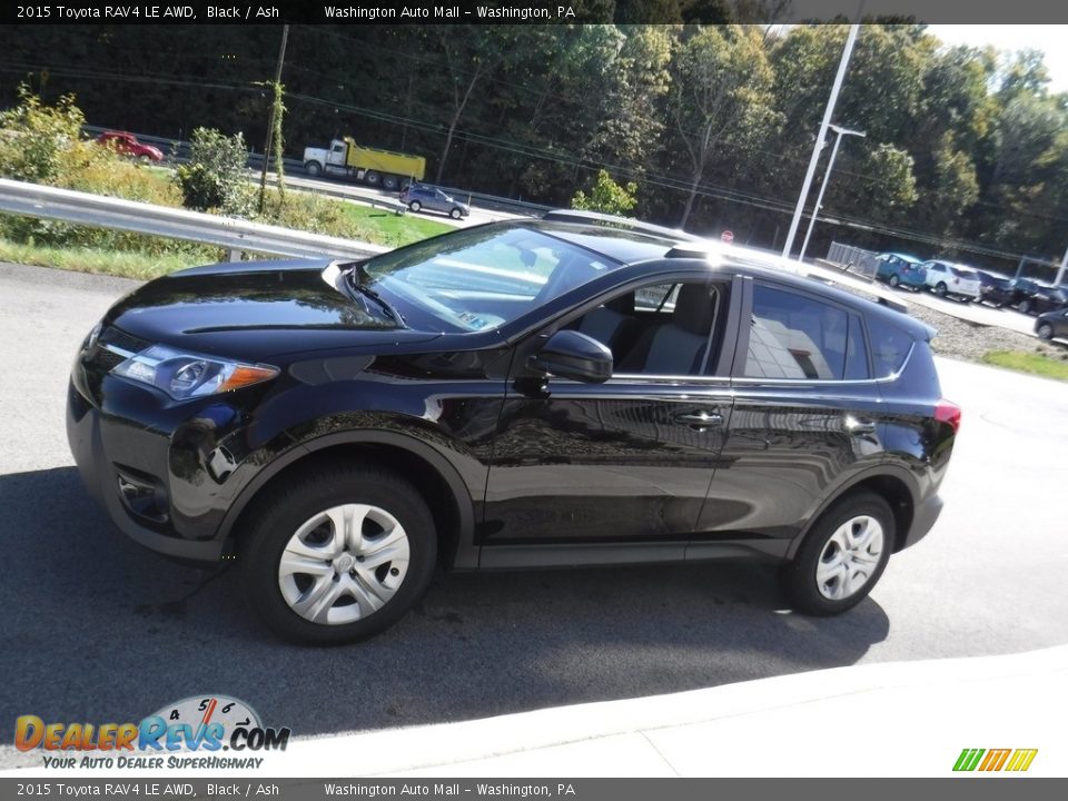 2015 Toyota RAV4 LE AWD Black / Ash Photo #6