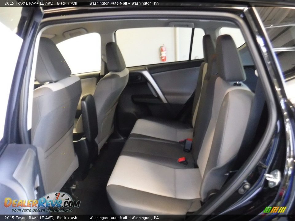 2015 Toyota RAV4 LE AWD Black / Ash Photo #22