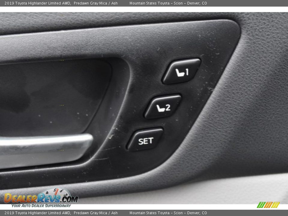 2019 Toyota Highlander Limited AWD Predawn Gray Mica / Ash Photo #28