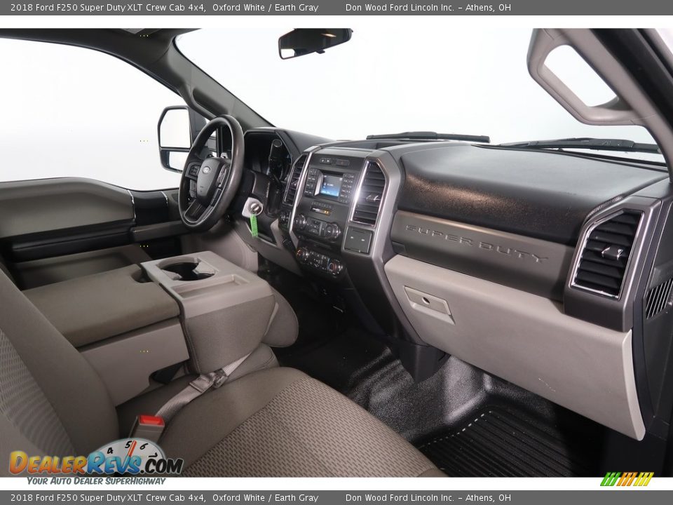2018 Ford F250 Super Duty XLT Crew Cab 4x4 Oxford White / Earth Gray Photo #13