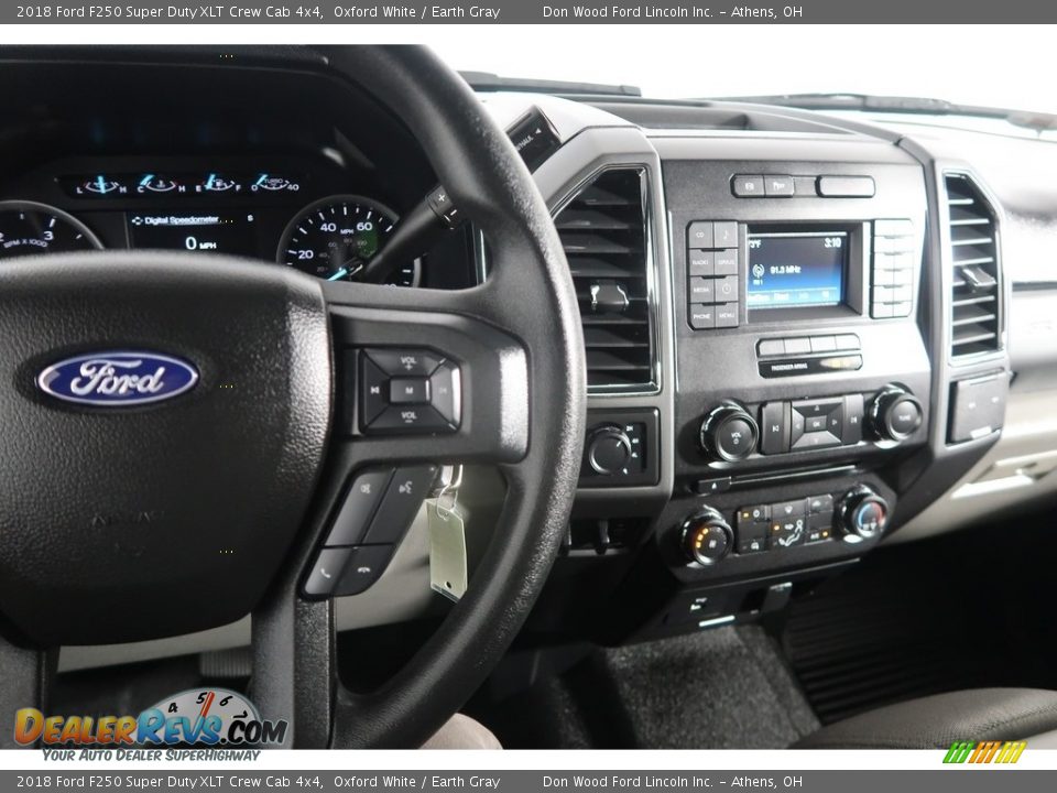 2018 Ford F250 Super Duty XLT Crew Cab 4x4 Oxford White / Earth Gray Photo #18