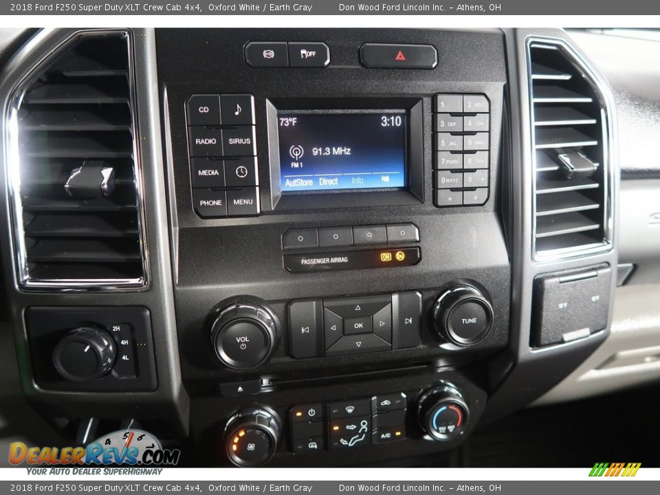 2018 Ford F250 Super Duty XLT Crew Cab 4x4 Oxford White / Earth Gray Photo #21