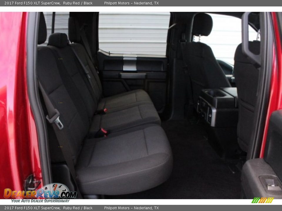 2017 Ford F150 XLT SuperCrew Ruby Red / Black Photo #32
