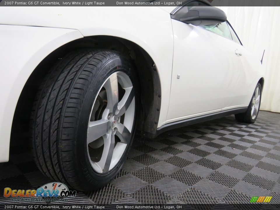 2007 Pontiac G6 GT Convertible Ivory White / Light Taupe Photo #8