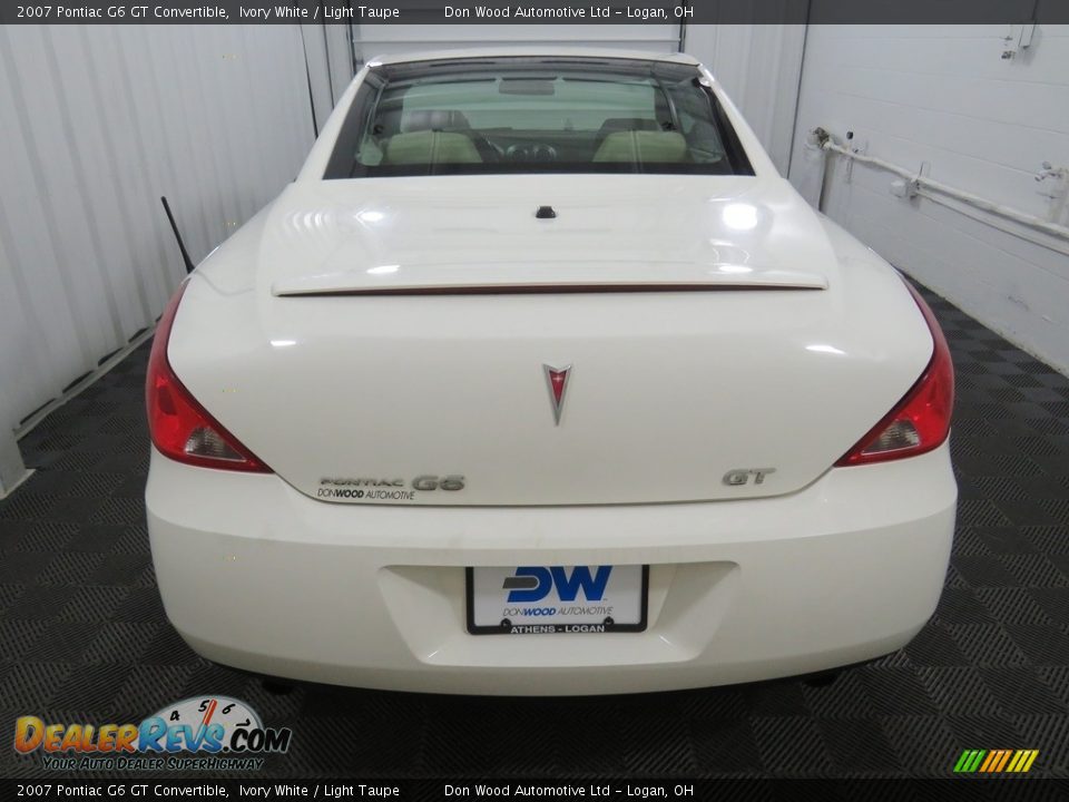 2007 Pontiac G6 GT Convertible Ivory White / Light Taupe Photo #11
