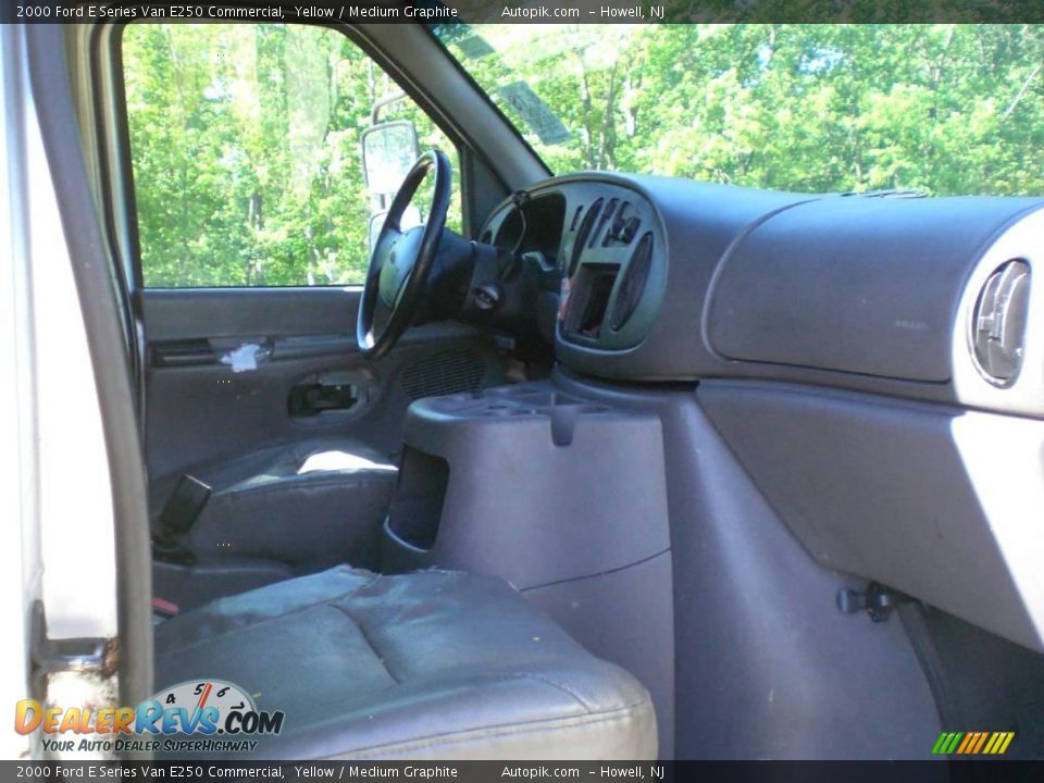 2000 Ford E Series Van E250 Commercial Yellow / Medium Graphite Photo #10