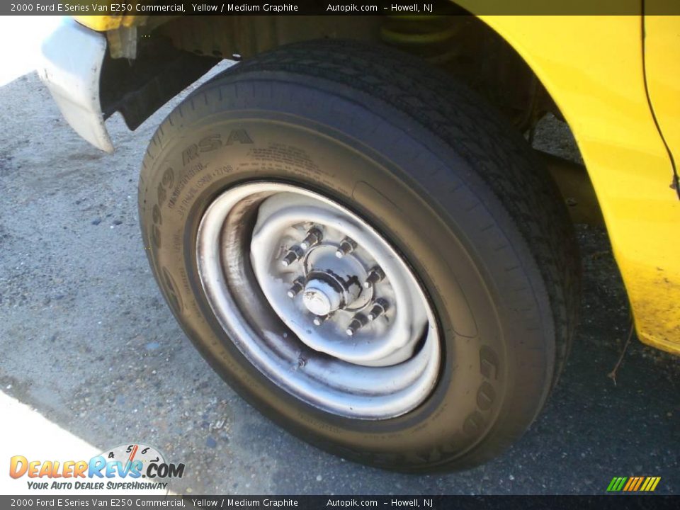 2000 Ford E Series Van E250 Commercial Yellow / Medium Graphite Photo #14