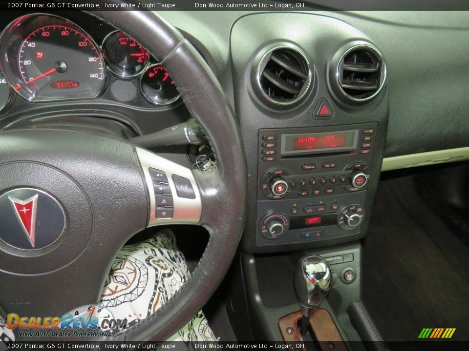 2007 Pontiac G6 GT Convertible Ivory White / Light Taupe Photo #32